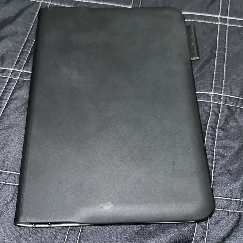 iPad mini Logitech keyboard - Picture 6 of 9